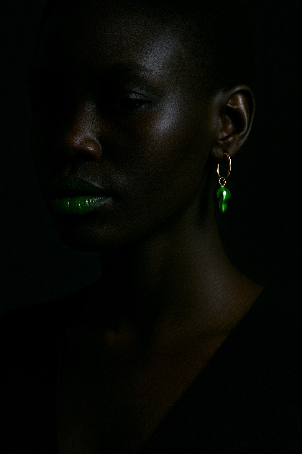 ORECCHINI CON CIONDOLO VERDE COD. BZ.RIPOR008 - immagine 3