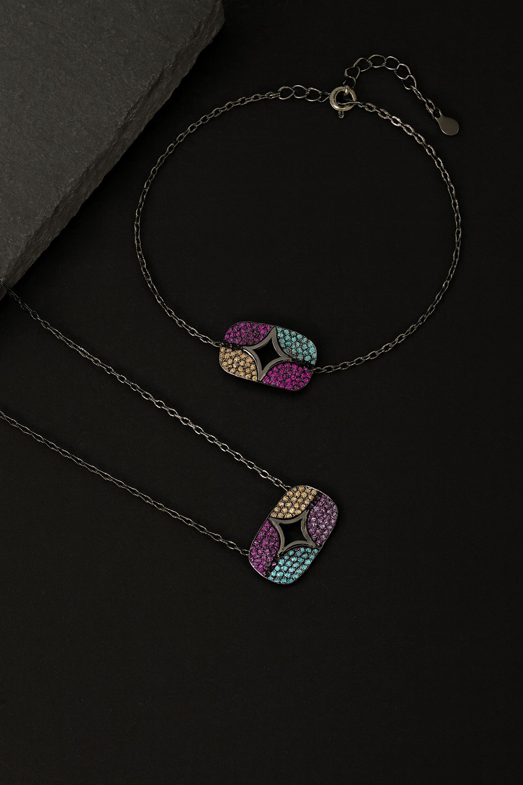 LINEA GEOMETRIX - SET COLLANA E BRACCIALE - immagine 3